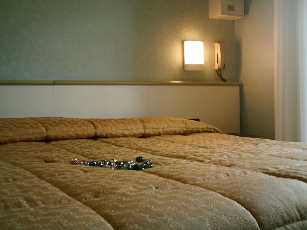 Hotel Europa Arma di Taggia 2*,